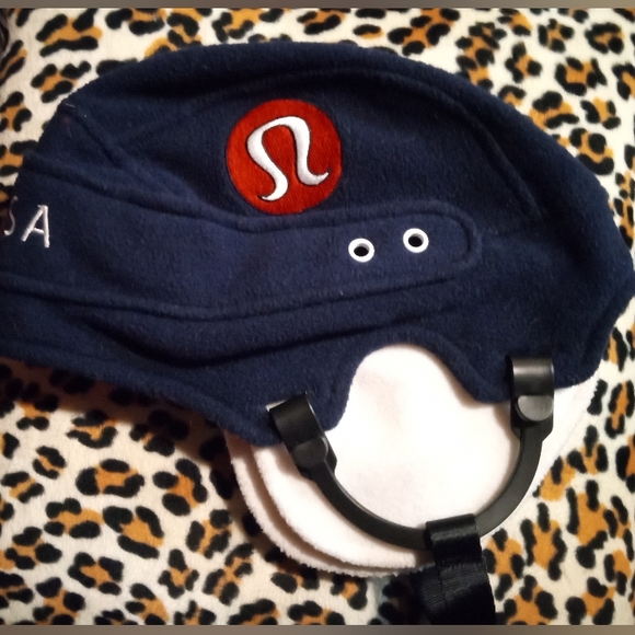 Lululemon x USA Navy Hockey Tuque