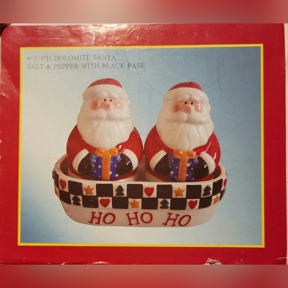 Dolomite Santa Claus Salt & Pepper Shaker Set