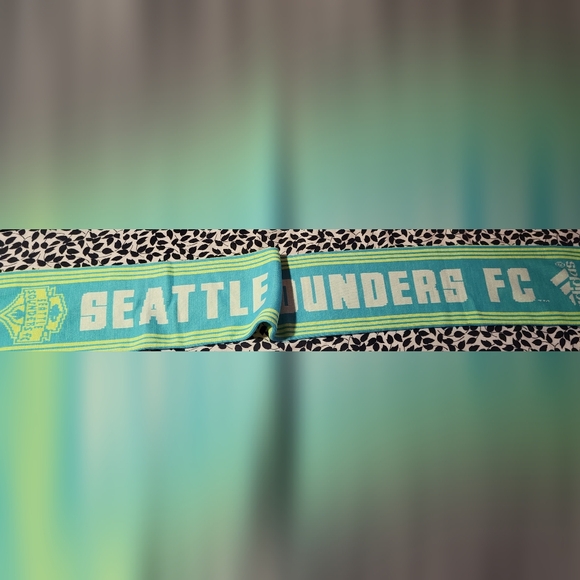 Ruffneck Scarves + Adidas Seattle Sounders Soccer Scarf