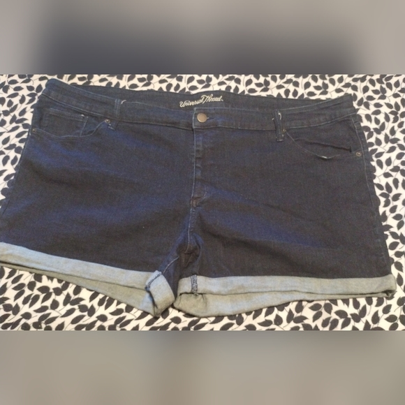 Universal Thread Plus Size Denim Shorts, Size 26W
