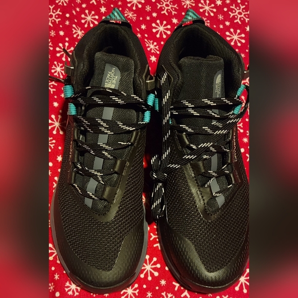 The North Face Cragstone Hiking Boots