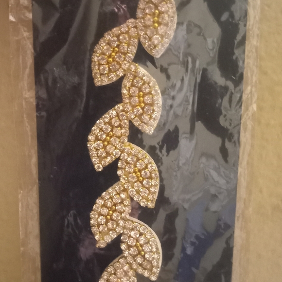 I•N•C Bejeweled Leaf Headband