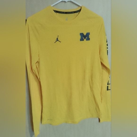 Nike Air Jordan Michigan Wolverines Basketball Shirt