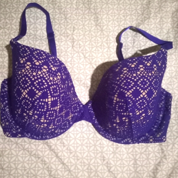 Victoria's Secret Bra, 34DD