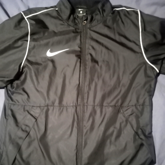 Nike Park 20 Rain Jacket, Women's Small