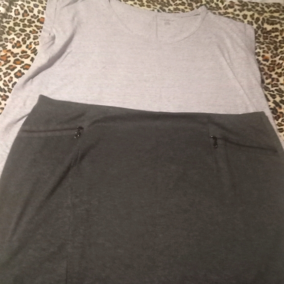 Plus Size Women's T-shirt/Skirt Combo, 26/28