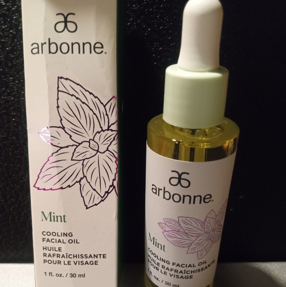 Arbonne Mint Cooling Facial Oil
