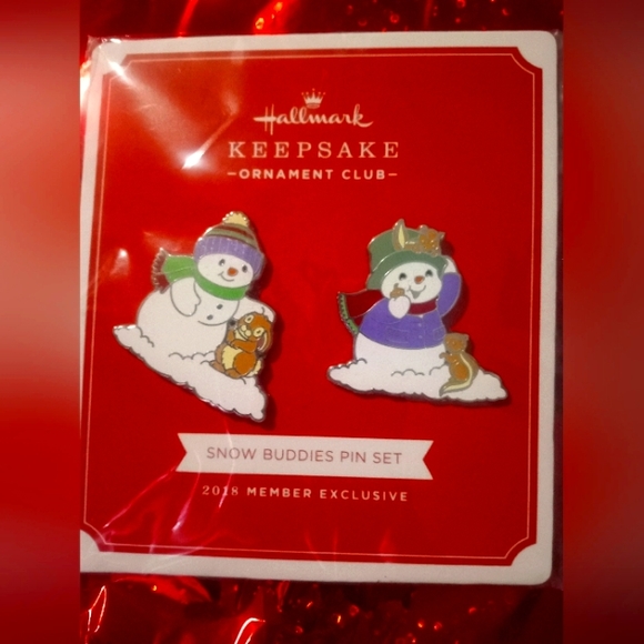 Hallmark Keepsake Snow Buddies Pin Set